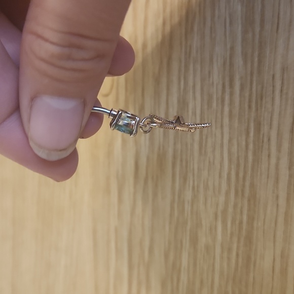 Starfish Belly Button Ring - Picture 3 of 4